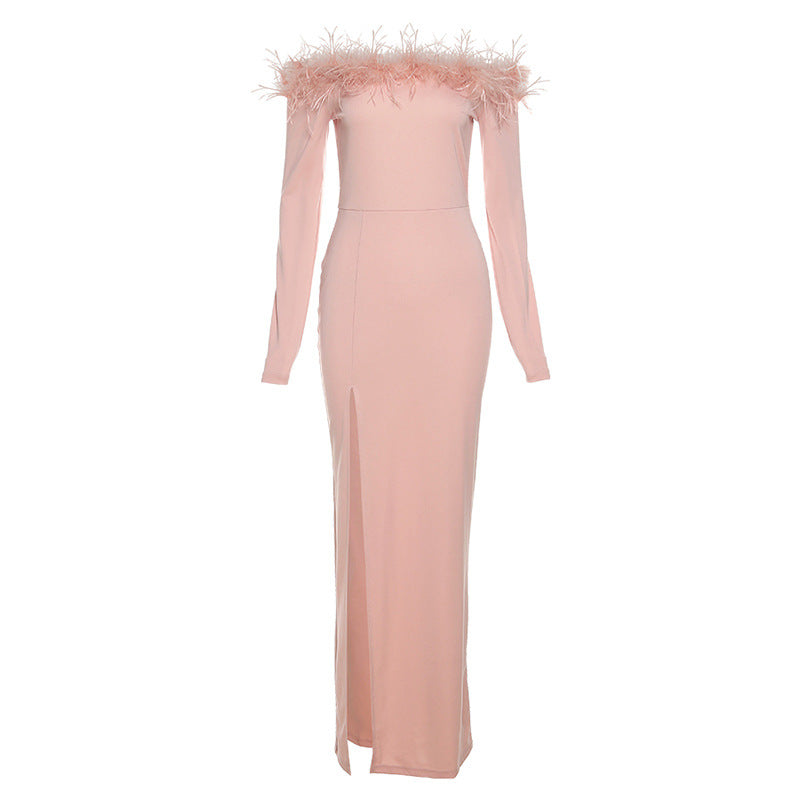 Robe longue fendue à la jambe, manches longues et col effet fourrure